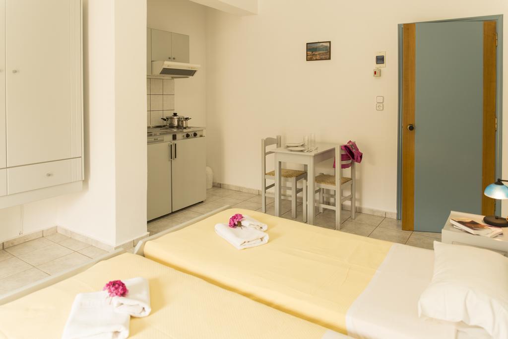 Edgewater Studios Kíssamos Quarto foto